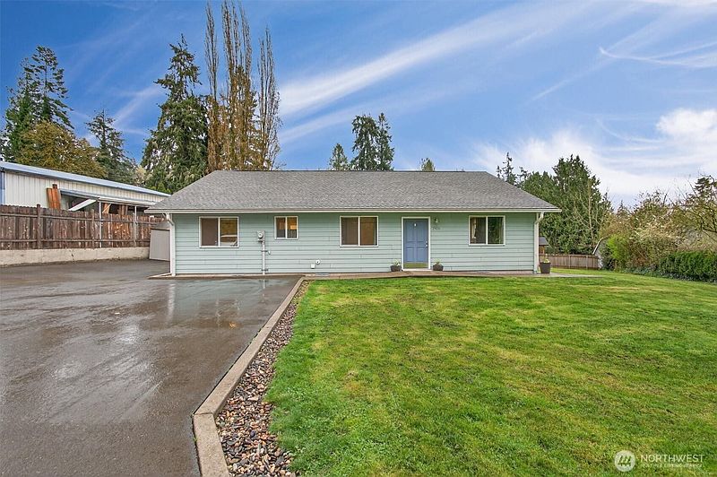 2nd image of 2926 37th Avenue