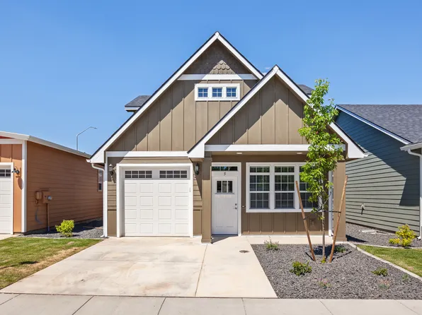 18107 E Broadway Ave #15, Greenacres, WA 99016