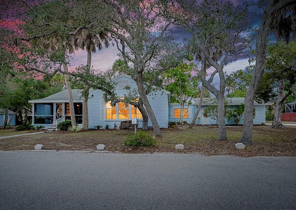 1st image of 816 Ormond St