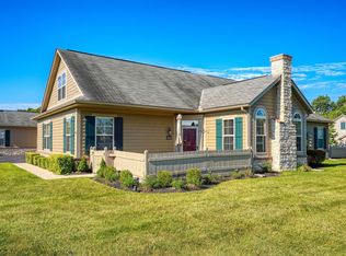 324 Waterside Dr, Delaware, OH