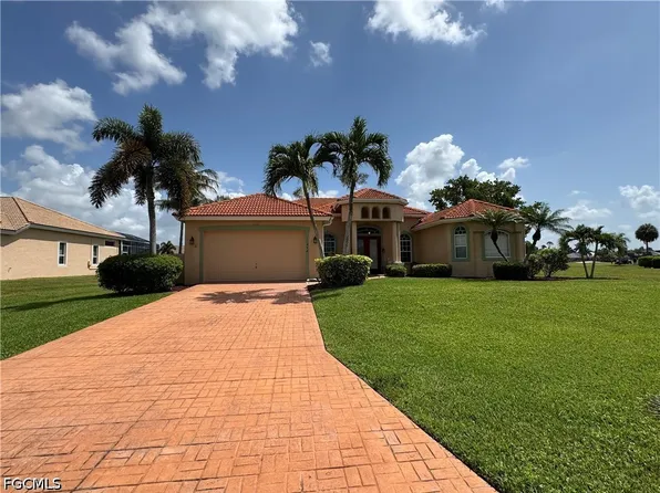 11978 King James Ct, Cape Coral, FL 33991