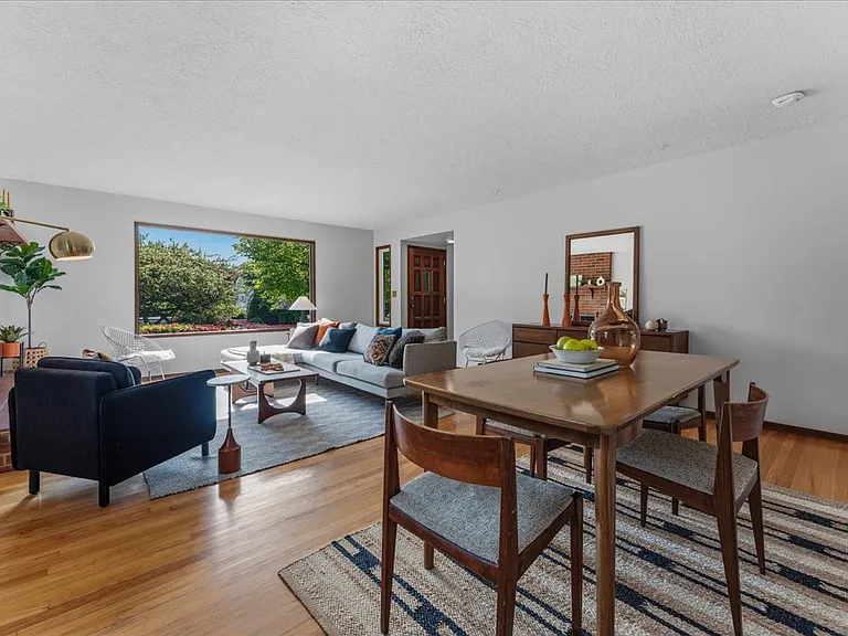 2919 SE 76th Ave — Photo 9