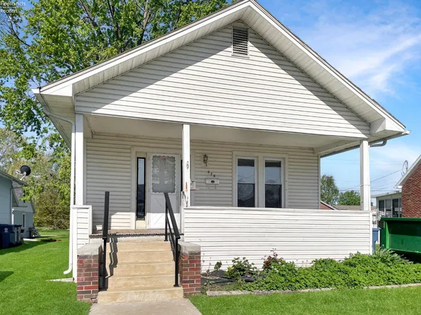 626 Jackson Dr, Port Clinton, OH 43452