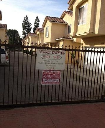 4th image of 9413 Burnet Ave
