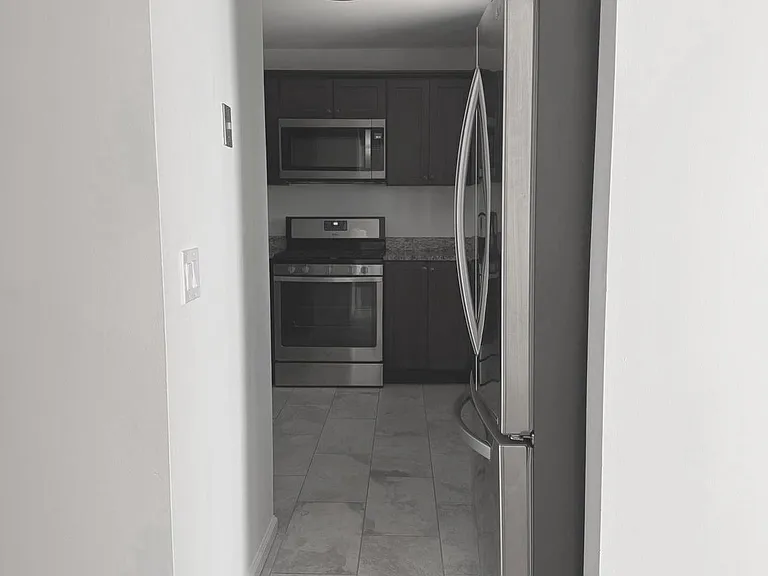 3 Cambridge Dr — Photo 8