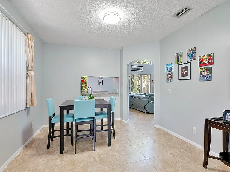 11221 NW 46th Dr — Photo 12