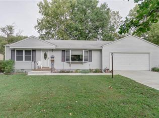 8812 E 71st Ter, Raytown, MO 64133