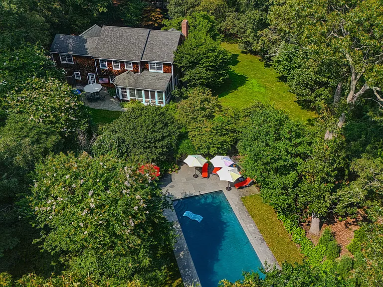 55 Seaweed Rd — Photo 3