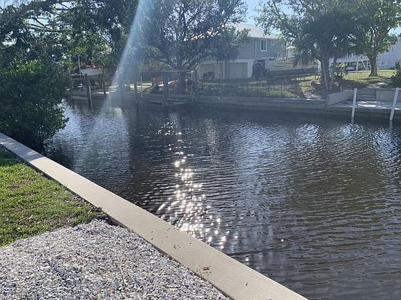 3rd image of 24529 Dolphin ST
