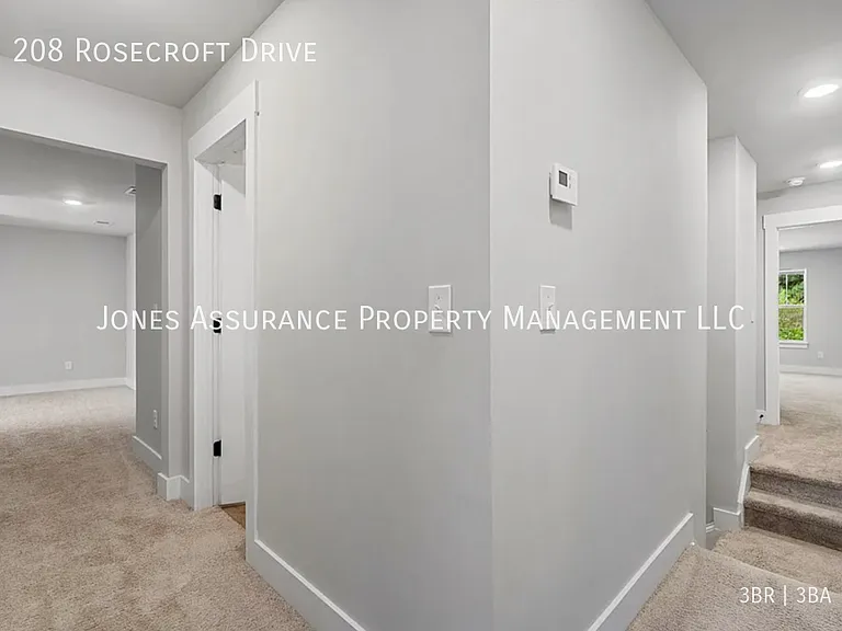 208 Rosecroft Dr — Photo 13