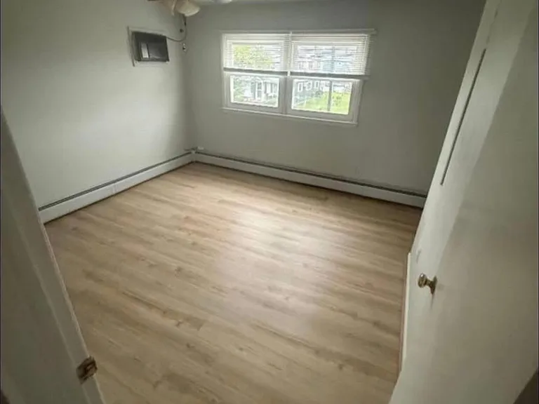 119 Garibaldi Ave #2 — Photo 2