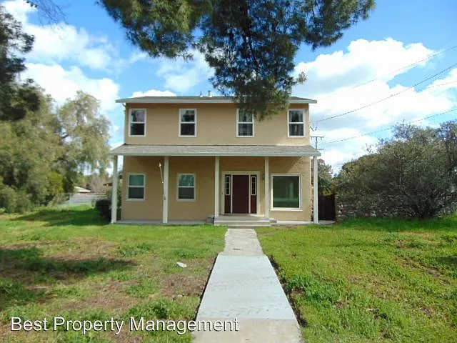 2360 Buena Vista Ave photo 1