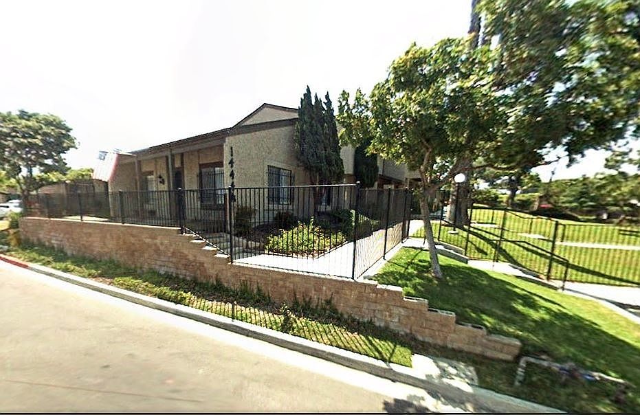 1st image of 1444 Eagle Peak Ct Unit H