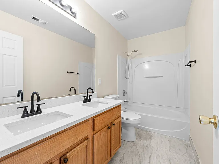 5403 Peachwood Dr — Photo 16