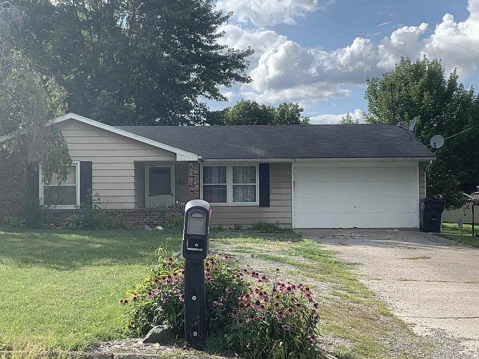 2nd image of 217 Windsor Dr