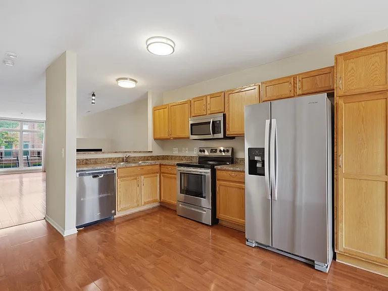 39475 Springwater Dr — Photo 12