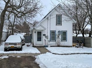 607 John St, Clayton, NY 13624