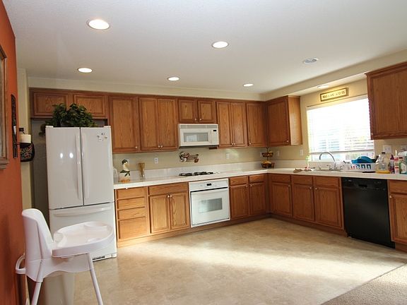 4th image of 534 Bramblewood Ave