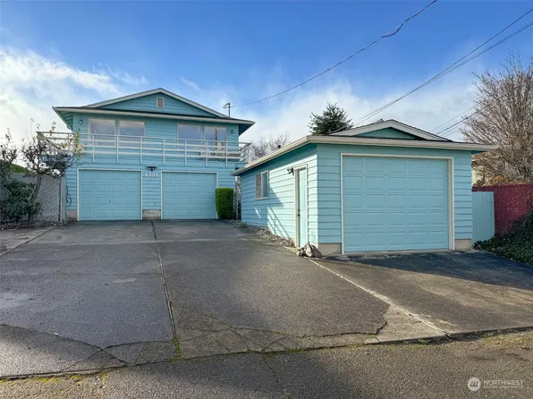 1431 W 5th Street, Port Angeles, WA 98363