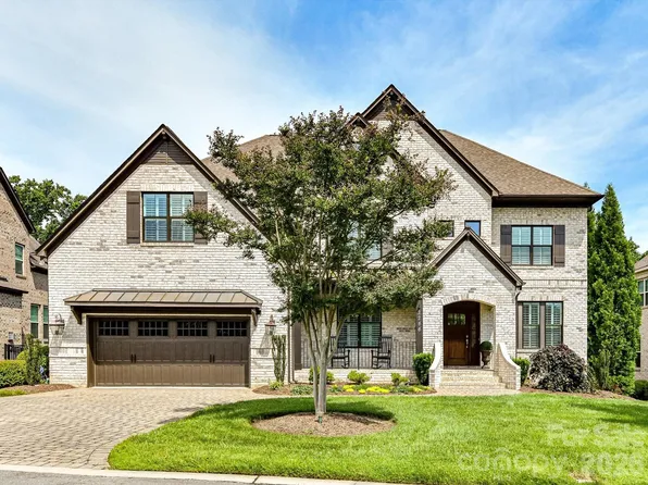 2244 Rock Creek Dr, Charlotte, NC 28226