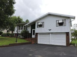 1212 Greene St, Fort Atkinson, WI 53538