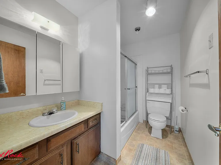 463 S 225 W #2 — Photo 14