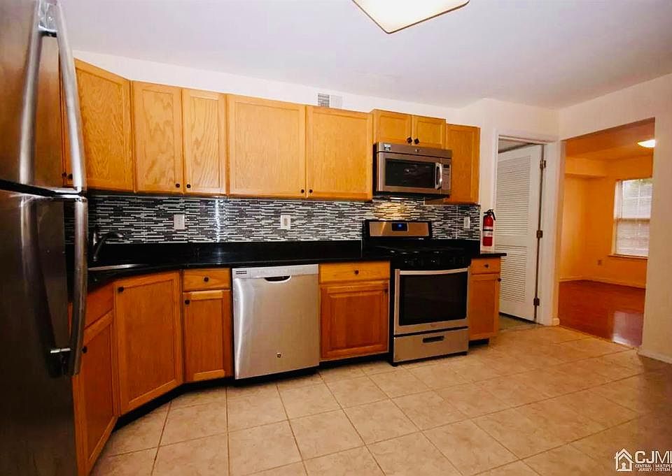 1105 Stony Brook Way, North Brunswick, NJ 08902 Zillow