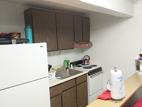 4th image of 4825 Centre Ave #4825-B2