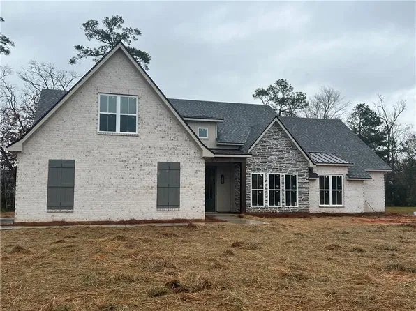 3368 Kisatchie Cir, Woodworth, LA 71485