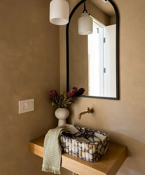 1008 S Bundy Dr — Photo 19