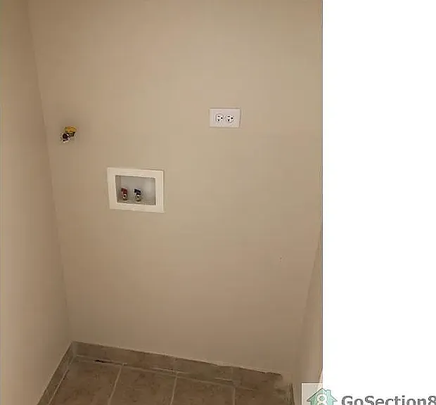 4830 W Adams St #2 — Photo 5