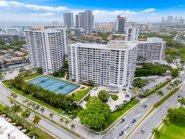 600 Three Islands Blvd APT 1021, Hallandale Beach, FL 33009