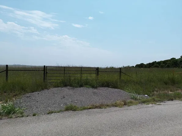 2 S 2145th Rd, Bartlesville, OK 74003