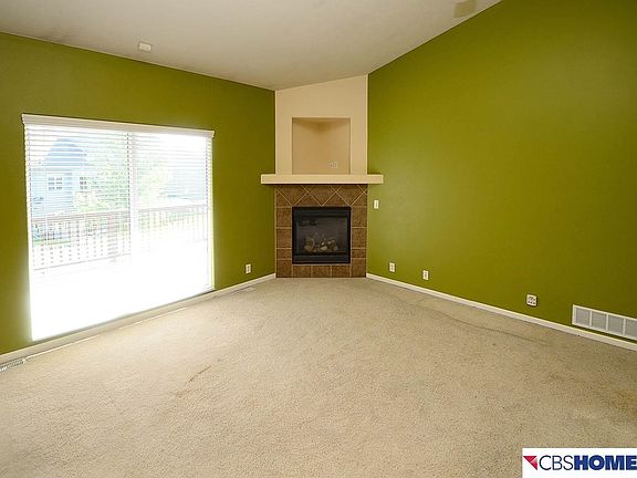 5th image of 1915 Southview Dr