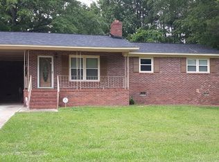 1611 Mathis Rd, Greenwood, SC 29649