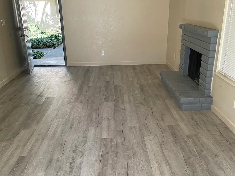 1424 Sylvan Ave — Photo 10