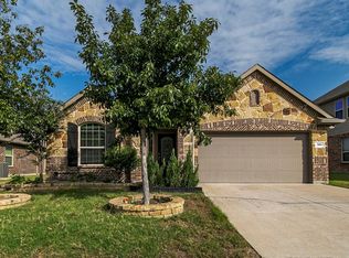 309 Pin Cushion Trl, Burleson, TX 76028