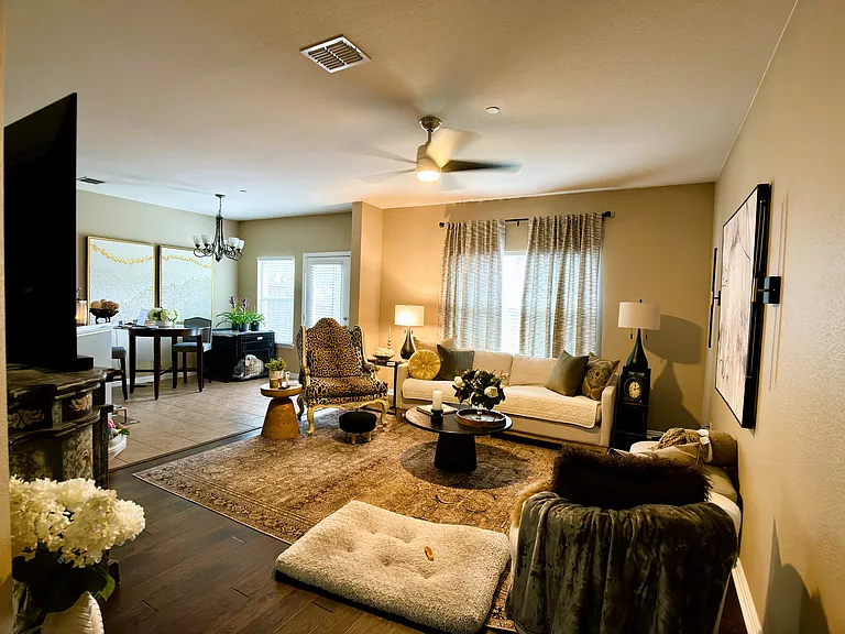 3448 Belladonna Dr — Photo 2