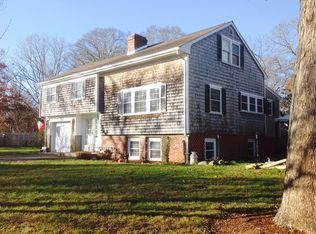 2 Ash Ln, South Yarmouth, MA 02664