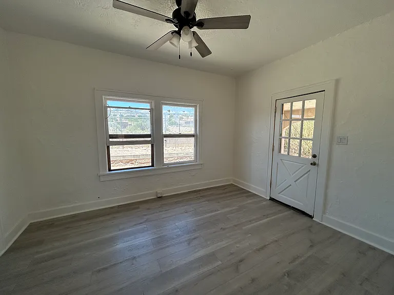 720 Marr St — Photo 6