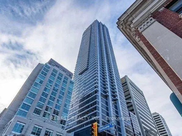 395 Bloor St E #5408, Toronto, ON M4W 1H7