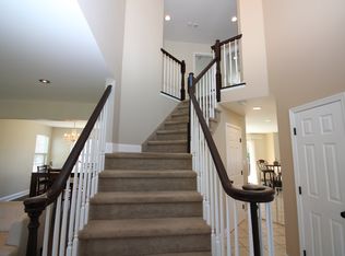 23 Brittany Way, Kendall Park, NJ 08824