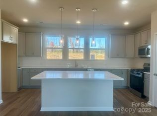 250 Ferebee Pl #BRX0071, Charlotte, NC 28213