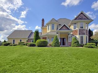 12 Stone House Rd, Shelton, CT 06484