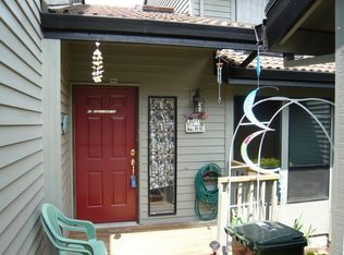 7917 SW Connemara Ter, Beaverton, OR 97008