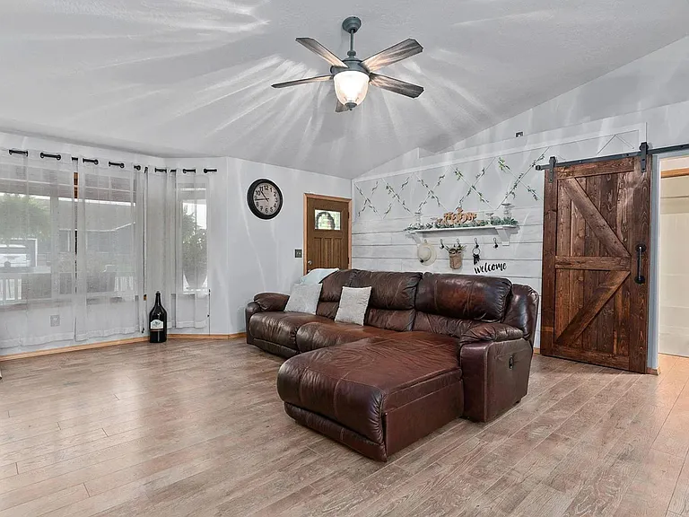 1043 NW Kloe St — Photo 18