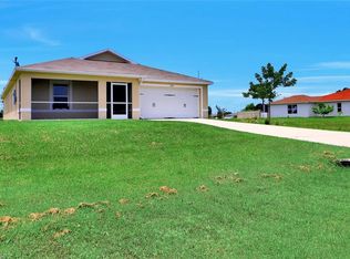 1708 NE Juanita Pl, Cape Coral, FL 33909