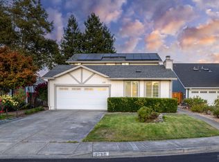 7134 Carillon Ct, Rohnert Park, CA 94928