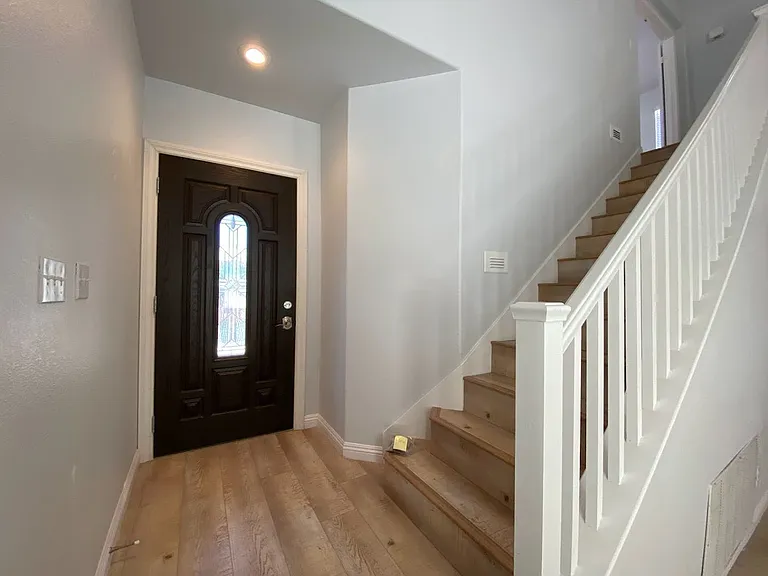 808 Midpride St — Photo 2