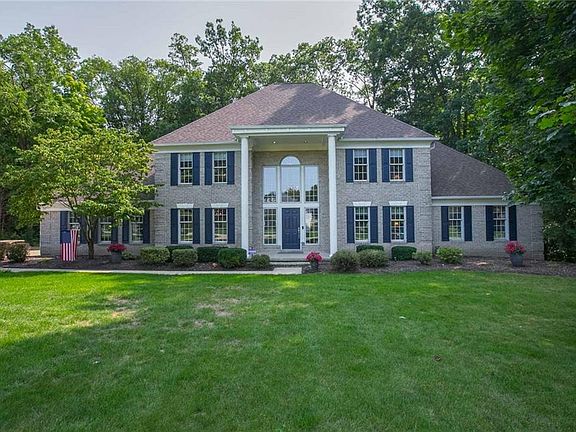 2nd image of 3384 Old Hickory Ln